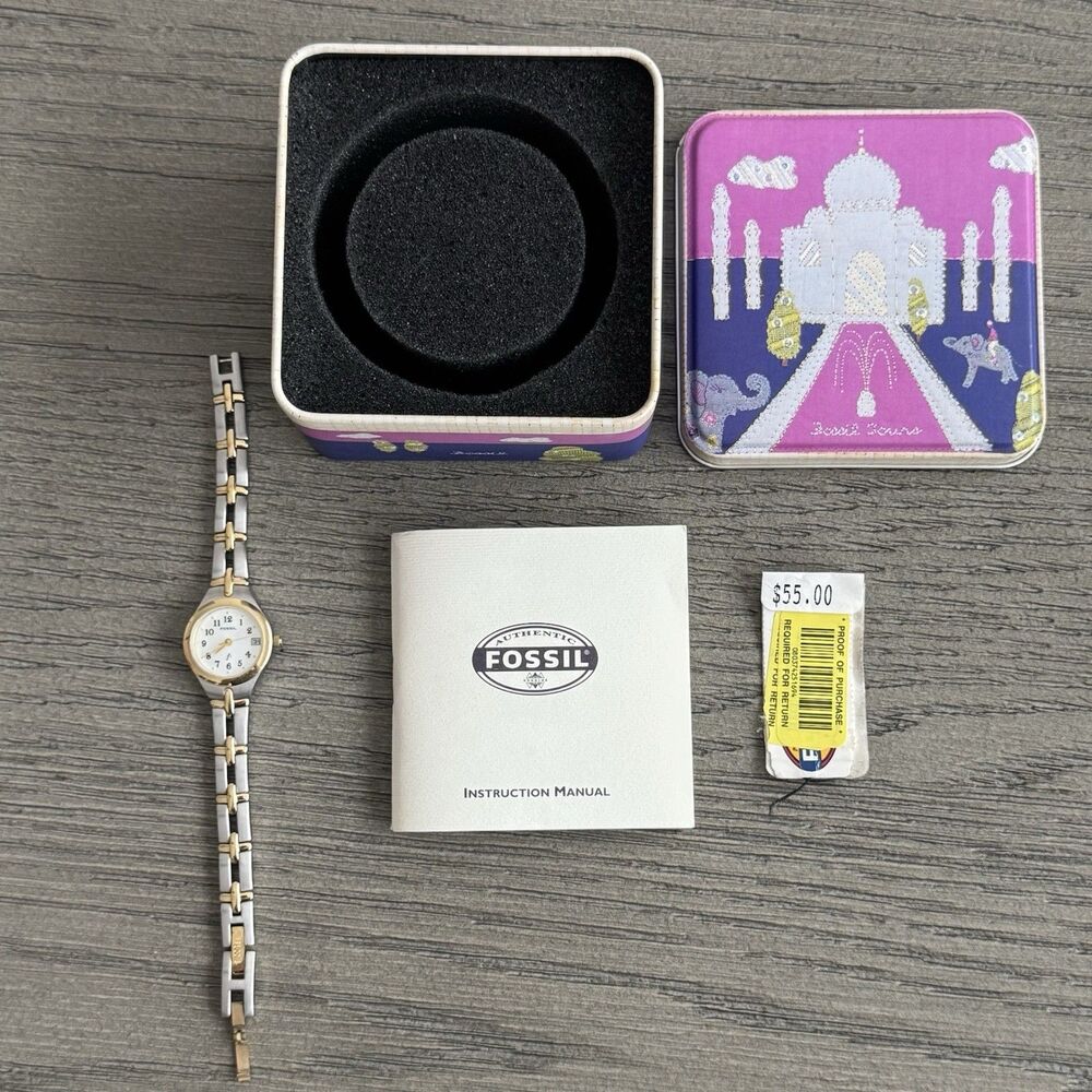 Vintage LADIES FOSSIL WRIST WATCH, QUARTZ ,ES-9439 New In Original Box With Tags